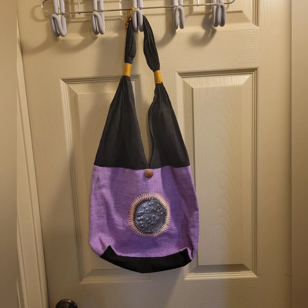 Silver Elephant Embroidered Bag - Picture 6 of 10